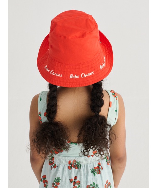 BOBO CHOSES(ボボショーズ)の「Juicy Tomatoes all over reversible hat(ハット・キッズ・レッド・HEAD52/HEAD54)」の7枚目の写真