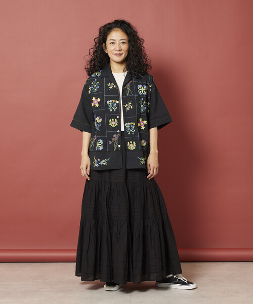 Freada/フリーダ パッチワーク花刺繍シャツ(シャツ/ブラウス Freada/フリーダ パッチワーク花刺繍シャツ(シャツ/ブラウス