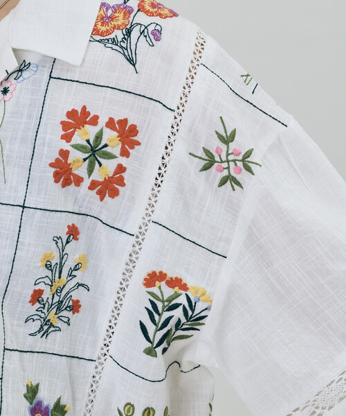 Freada/フリーダ パッチワーク花刺繍シャツ（シャツ/ブラウス