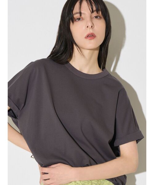 ELENDEEK(エレンディーク)の「ロールアップTカットソー(Tシャツ/カットソー・レディース・チャコールグレー/オフホワイト/ラベンダー・FREE)」の3枚目の写真