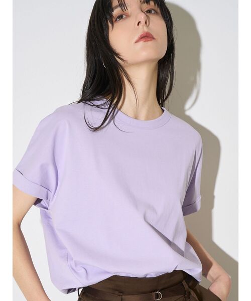 ELENDEEK(エレンディーク)の「ロールアップTカットソー(Tシャツ/カットソー・レディース・チャコールグレー/オフホワイト/ラベンダー・FREE)」の4枚目の写真