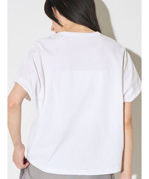 ELENDEEK(エレンディーク)の「ロールアップTカットソー(Tシャツ/カットソー・レディース・チャコールグレー/オフホワイト/ラベンダー・FREE)」の15枚目の写真