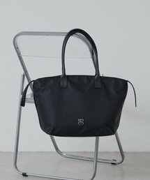 IACUCCI｜イアクッチのトートバッグ（ブラック/黒色系・ブランドロゴ