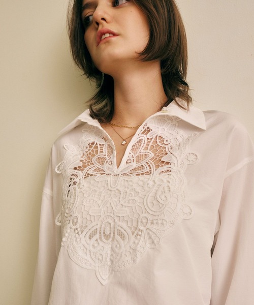 BAYFLOW（ベイフロー）の「[トレンドレースデザイン]スキッパーレースシャツ（シャツ/ブラウス・レディース・オフホワイト/ブラック・FREE）」の6枚目の写真