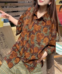 Alvia（アルビア）の「オーバーサイズ半袖柄シャツ（Tシャツ/カットソー）」