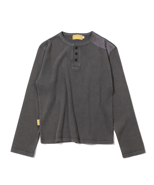MAINBOOTH(メインブース)の「Washed Henley T-shirt(CHARCOAL)(Tシャツ/カットソー・レディース・その他・1/2)」の1枚目の写真