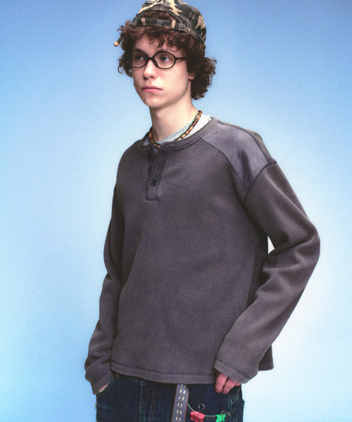 MAINBOOTH(メインブース)の「Washed Henley T-shirt(CHARCOAL)(Tシャツ/カットソー・レディース・その他・1/2)」の12枚目の写真