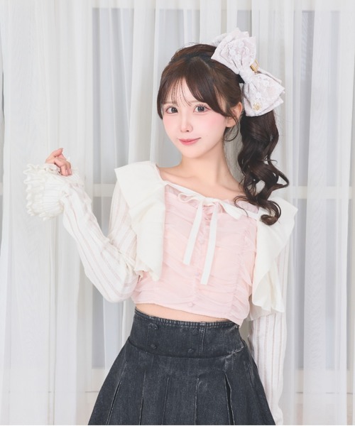 LAFARY(ラファリー)の「フリルニットカーディガン(カーディガン/ボレロ・レディース・ホワイト/ブラック/アイボリー・FREE)」の6枚目の写真