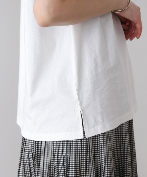 Bou Jeloud(ブージュルード)の「ニュアンスロゴTee(Tシャツ/カットソー・レディース・ブラウン/チャコールグレー/オフホワイト・FREE)」の12枚目の写真