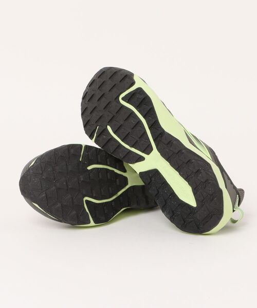 NEW BALANCE(ニューバランス)の「《New Balance》MNTR(スニーカー・メンズ・グレー系その他・26.0cm/26.5cm/27.0cm/27.5cm/28.0cm/25.5cm)」の3枚目の写真