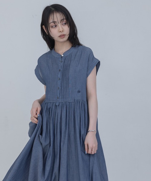 Eimee Law（エイミーロウ）の「シアーデニム ピンタックワンピース（ワンピース・レディース・ブルー/インディゴブルー・FREE）」の11枚目の写真