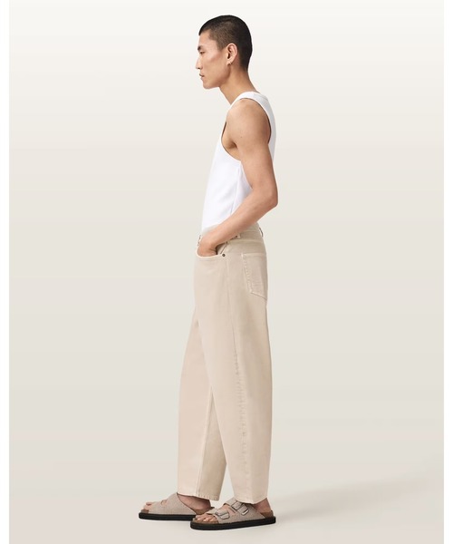 ALLSAINTS(オールセインツ)の「ORBIT BARREL LEG DENIM JEANS | ORBIT バレル レッグ デニム ジーンズ(デニムパンツ・メンズ・ホワイト系その他・30/31/32/28)」の4枚目の写真