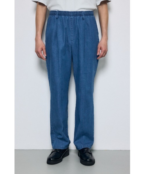 AZUL by moussy(アズールバイマウジー)の「COOL MAX デニムスラックス(スラックス・メンズ・ワンウォッシュ/ライトブルー・SMALL/MEDIUM/LARGE)」の16枚目の写真