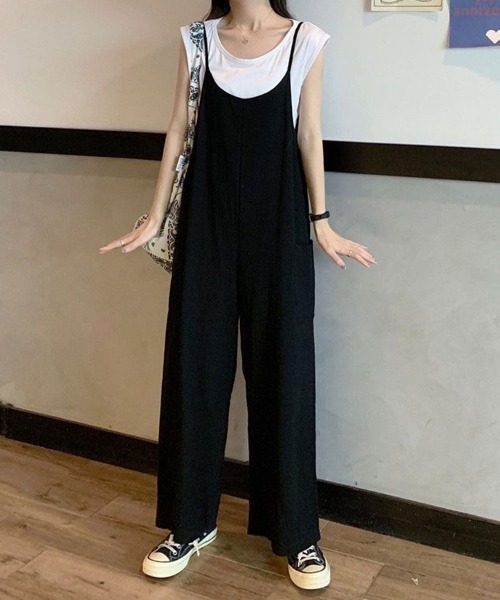 mielu(ミエル)の「ワイドキャミサロペット(サロペット/オーバーオール・レディース・ベージュ/ブラック・LARGE/MEDIUM)」の4枚目の写真