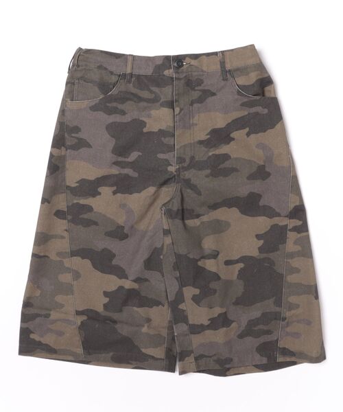 ８(eight)（エイト）の「ワイドカーブショートパンツ（カーゴパンツ・メンズ・ブラック/グリーン/カーキ/ブラウン・LARGE/MEDIUM）」の3枚目の写真