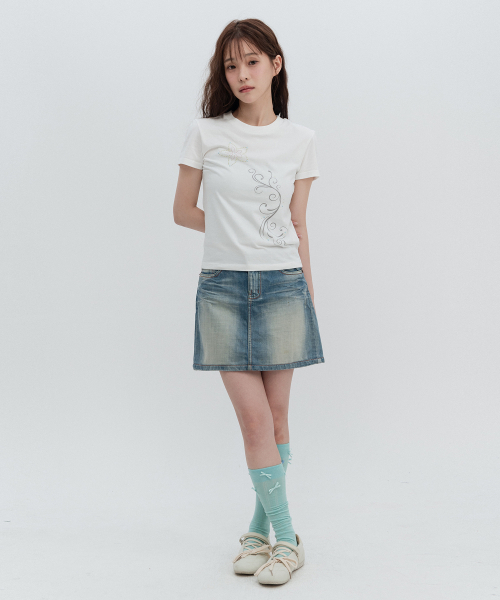 HIGH SCHOOL DISCO（ハイスクールディスコ）の「フラワーホットフィックスショートスリーブ（Tシャツ/カットソー・レディース・その他・FREE）」の4枚目の写真