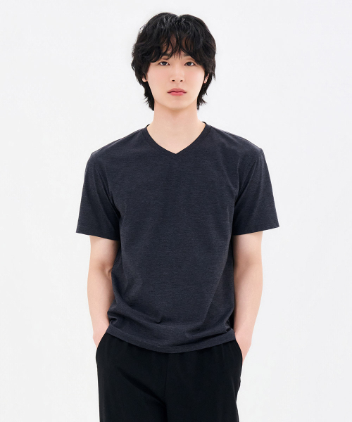 CHASECULT(チェイスカルト)の「メンズクールVネック半袖Tシャツ-FCZK5809E0L(Tシャツ/カットソー・メンズ・チャコールグレー・100/110/95/105/115)」の1枚目の写真