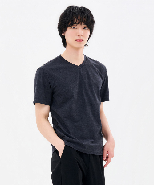 CHASECULT(チェイスカルト)の「メンズクールVネック半袖Tシャツ-FCZK5809E0L(Tシャツ/カットソー・メンズ・チャコールグレー・100/110/95/105/115)」の3枚目の写真