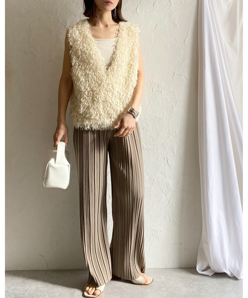 She's Closet(シーズクローゼット)の「接触冷感 クールタッチ 無地 水玉 セミワイド ストレート ロング プリーツパンツ(その他パンツ・レディース・ドット/グレイッシュベージュ/ブラック・M/L)」の11枚目の写真