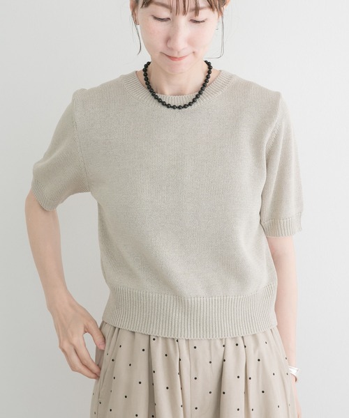 ITEMS URBANRESEARCH(アイテムズ アーバンリサーチ)の「ペーパータッチハンソデニット(ニット/セーター・レディース・ベージュ/ブラウン/レッド・FREE)」の7枚目の写真