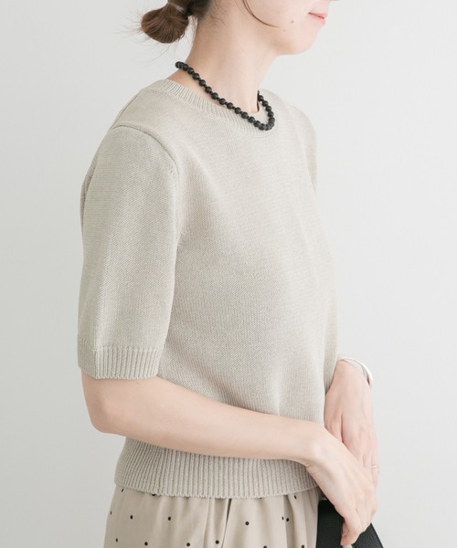ITEMS URBANRESEARCH(アイテムズ アーバンリサーチ)の「ペーパータッチハンソデニット(ニット/セーター・レディース・ベージュ/ブラウン/レッド・FREE)」の4枚目の写真