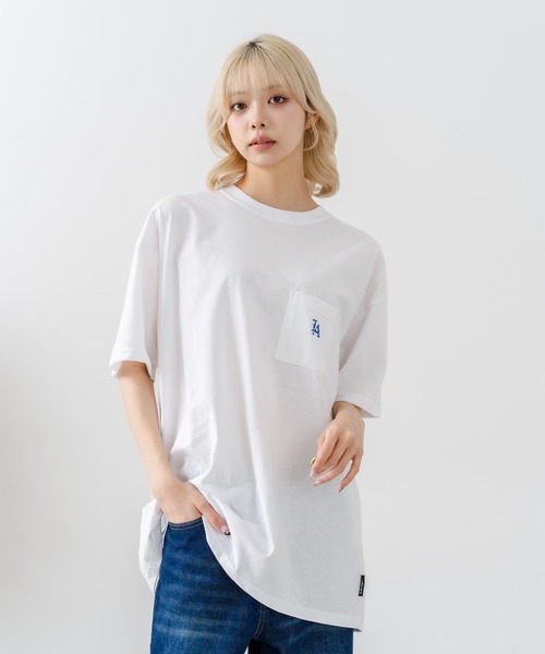 SAVIER(サビアー)の「【SAVIER/サビアー】×【ZERO STAIN/ゼロステイン】【LAロゴ立体刺繍】コラボ ポケット付き Tシャツ オーバーサイズ 汗染み防止 ストリート・スケーター(Tシャツ/カットソー・メンズ・ホワイト/チャコールグレー・MEDIUM/LARGE)」の7枚目の写真