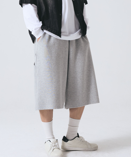 Pendulum(ペンデュラム)の「エッセンシャル 7部カーペンタースウェットバミューダパンツ LR2PU418_2color(その他パンツ・メンズ・ヘザーグレー/ブラック・28/30/32)」の6枚目の写真