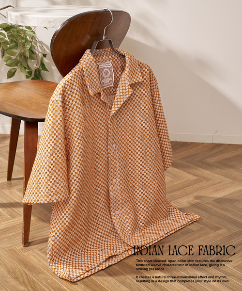B.C STOCK(ベーセーストック)の「【追加】インドアソートレースシャツ2(シャツ/ブラウス・メンズ・ブルー/ブラック/レッド系その他/ホワイト・MEDIUM/LARGE)」の4枚目の写真
