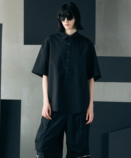 MAISON SPECIAL（メゾンスペシャル）の「《UNISEX》Asymmetric Front Prime-Over Short-sleeve Pullover Shirt/アシンメトリーフロントプライムオーバーショートスリーブプルオーバーシャツ【MAISON SPECIAL/メゾンスペシャル】（シャツ/ブラウス・メンズ・ブラック/ベージュ/ホワイト・2/1/0）」の16枚目の写真