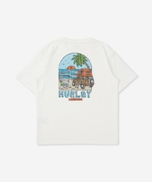 Hurley （ハーレー）の「【Hurley:ハーレー】キッズヘビーウェイトコットンTシャツ　バックプリント　オーバーサイズシルエット　SUNNY CAMP OVERSIZED SHORTSLEEVE TEE（Tシャツ/カットソー）」