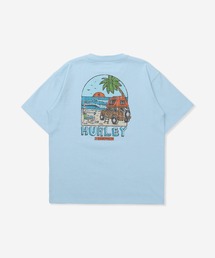 Hurley （ハーレー）の「【Hurley:ハーレー】キッズヘビーウェイトコットンTシャツ　バックプリント　オーバーサイズシルエット　SUNNY CAMP OVERSIZED SHORTSLEEVE TEE（Tシャツ/カットソー）」