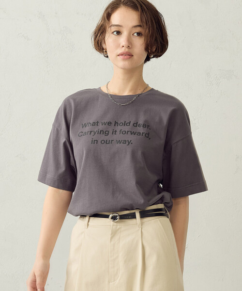 COMME CA ISM(コムサイズム)の「グリッターラメ Tシャツ(Tシャツ/カットソー・レディース・チャコール/ブラック/ホワイト/グレー・LARGE/MEDIUM)」の4枚目の写真