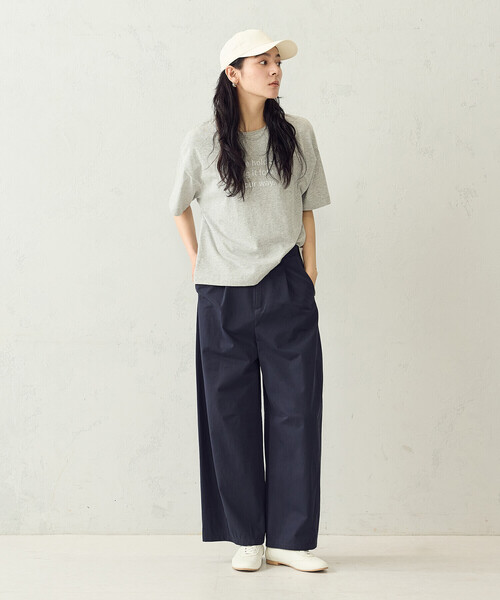 COMME CA ISM(コムサイズム)の「グリッターラメ Tシャツ(Tシャツ/カットソー・レディース・チャコール/ブラック/ホワイト/グレー・LARGE/MEDIUM)」の13枚目の写真