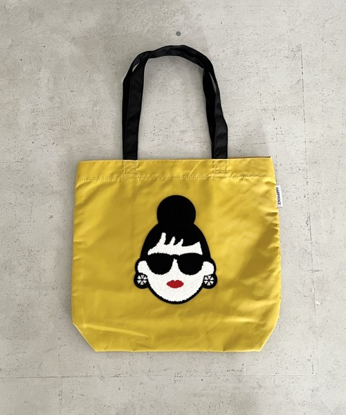 HAPPY FACE(ハッピーフェイス)の「EMMA 顔相良刺?新トート YE(トートバッグ・レディース・イエロー・ONE SIZE)」の8枚目の写真