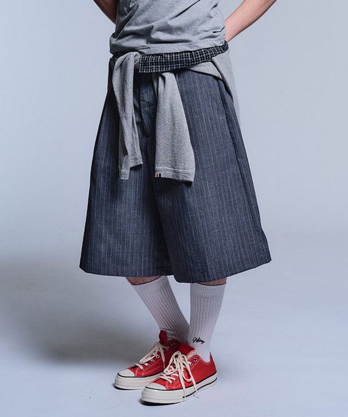 via___(ヴァイア)の「【VIA / ヴァイア】RELAX SHORT TROUSERS(その他パンツ・メンズ・チャコールグレー/カーキ/ネイビー・1/2)」の1枚目の写真