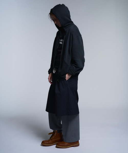 via___(ヴァイア)の「【VIA / ヴァイア】RELAX SHORT TROUSERS(その他パンツ・メンズ・チャコールグレー/カーキ/ネイビー・1/2)」の11枚目の写真