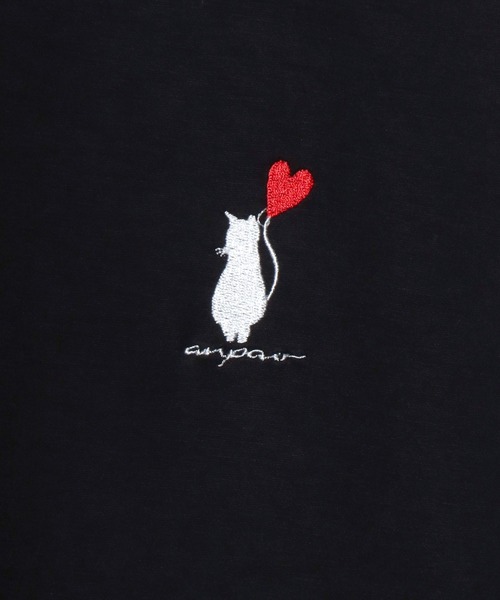 ANPAS(アンパス)の「ANPAS Exclusive Ponte Long-Sleeve Tee with Cat & Heart Embroidery / ANPAS別注 ポンチ ネコハート刺繍ロンT 長袖 ロングスリーブT ねこ 猫 カットソー レディース メンズ ユニセックス オーバーサイズ(Tシャツ/カットソー・メンズ・ホワイト系1/ブラック系1/ホワイト系2/ブラック系2/ホワイト系3/ブラック系3/ホワイト系4/ブラック系4・M/L)」の20枚目の写真
