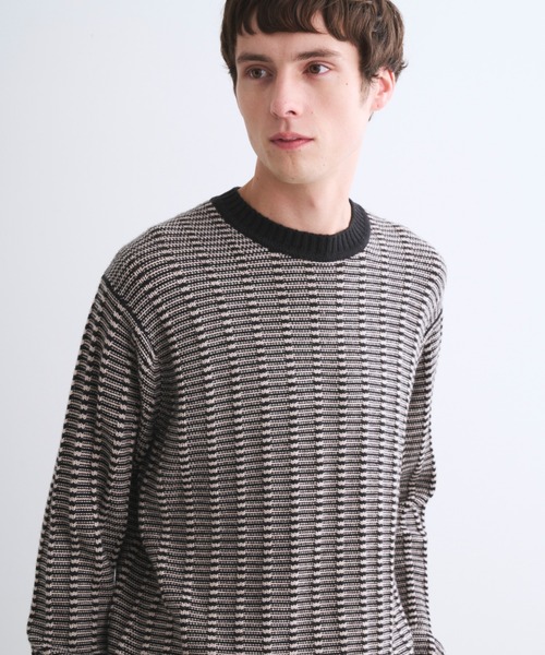three dots(スリードッツ)の「ウールカシミヤ クルーネック(ニット/セーター・メンズ・ブラック系その他/グレー系その他・MEDIUM/SMALL)」の1枚目の写真