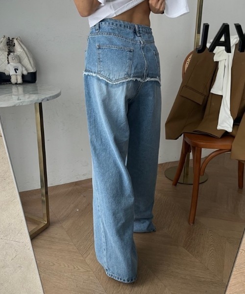 CHUN CHUN NOTES(チュンチュンノーツ)の「26SS/レイヤード風フリンジワイドデニムパンツ(デニムパンツ・レディース・ブルー/ブラック・S/L/M)」の5枚目の写真