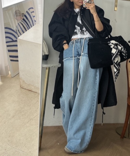 CHUN CHUN NOTES(チュンチュンノーツ)の「26SS/レイヤード風フリンジワイドデニムパンツ(デニムパンツ・レディース・ブルー/ブラック・S/L/M)」の9枚目の写真