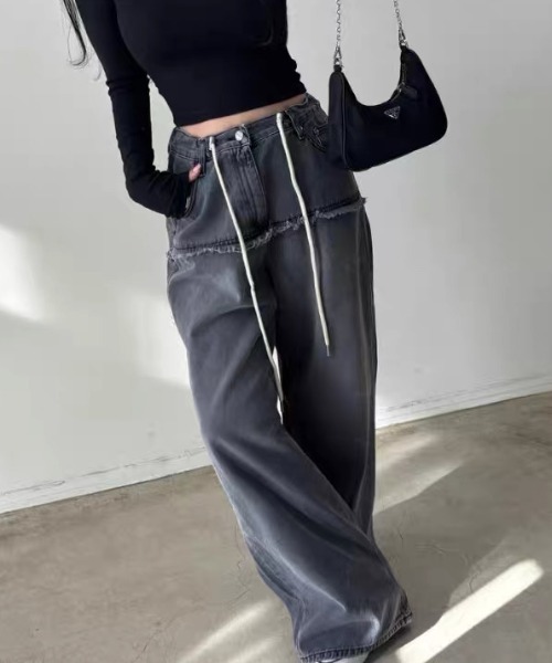 CHUN CHUN NOTES(チュンチュンノーツ)の「26SS/レイヤード風フリンジワイドデニムパンツ(デニムパンツ・レディース・ブルー/ブラック・S/L/M)」の14枚目の写真