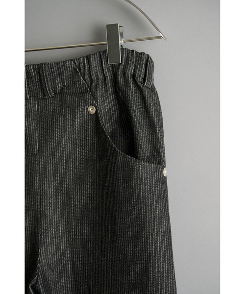 CONZ(コンズ)の「curve leg trousers pique denim 2.0(デニムパンツ・メンズ・ストライプ・1/3/2)」の15枚目の写真