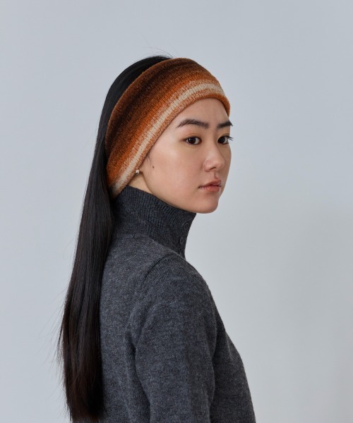 OVERRIDE(オーバーライド)の「OVERRIDE KNIT GRADATION HAIRBAND / オーバーライド(ヘアバンド・レディース・ブラック/ピンク/ブラウン・57~59cm)」の14枚目の写真