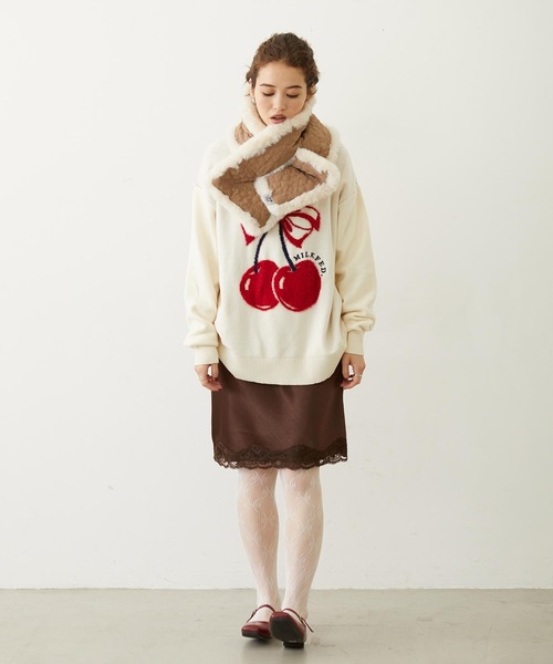 MILKFED.(ミルクフェド)の「CHERRY LOGO KNIT TOP(ニット/セーター・レディース・アッシュ/ブラック/オフホワイト・ONE SIZE)」の7枚目の写真