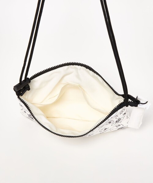 CITEN(シテン)の「【別注】<Chari ×CITEN> パデッドサコッシュ(ショルダーバッグ・レディース・ホワイト/シルバー・FREE)」の9枚目の写真