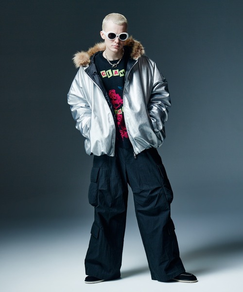 glamb(グラム)の「Synth Leather Puff Jacket / シンセレザーパフジャケット(ダウンジャケット/コート・メンズ・オレンジ/シルバー/ミント/ブラック・L/M/S)」の22枚目の写真
