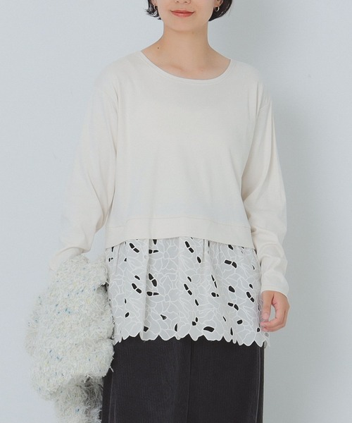 BEAMS HEART(ビームスハート)の「カットワークレース 切替 プルオーバー(Tシャツ/カットソー・レディース・オフホワイト/ブラック・FREE)」の1枚目の写真