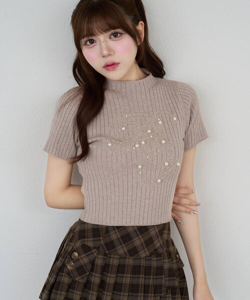 Belle Charme(ベルシャルム)の「【Belle Charme】BC Bijou Logo Rib Knit(ニット/セーター・レディース・ピンク/ブラック/ベージュ/アイボリー・FREE)」の14枚目の写真