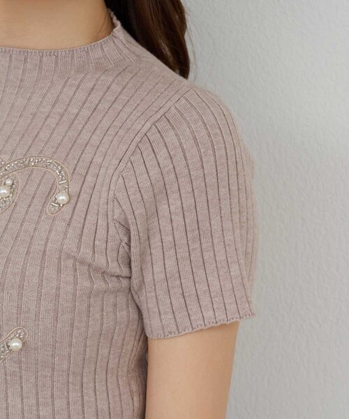 Belle Charme(ベルシャルム)の「【Belle Charme】BC Bijou Logo Rib Knit(ニット/セーター・レディース・ピンク/ブラック/ベージュ/アイボリー・FREE)」の20枚目の写真