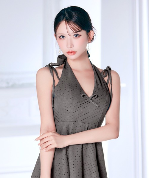 DAZZY(デイジー)の「ドットホルターネックリボンAラインミニ丈キャバドレス(ドレス・レディース・グレー・M/S/L)」の21枚目の写真